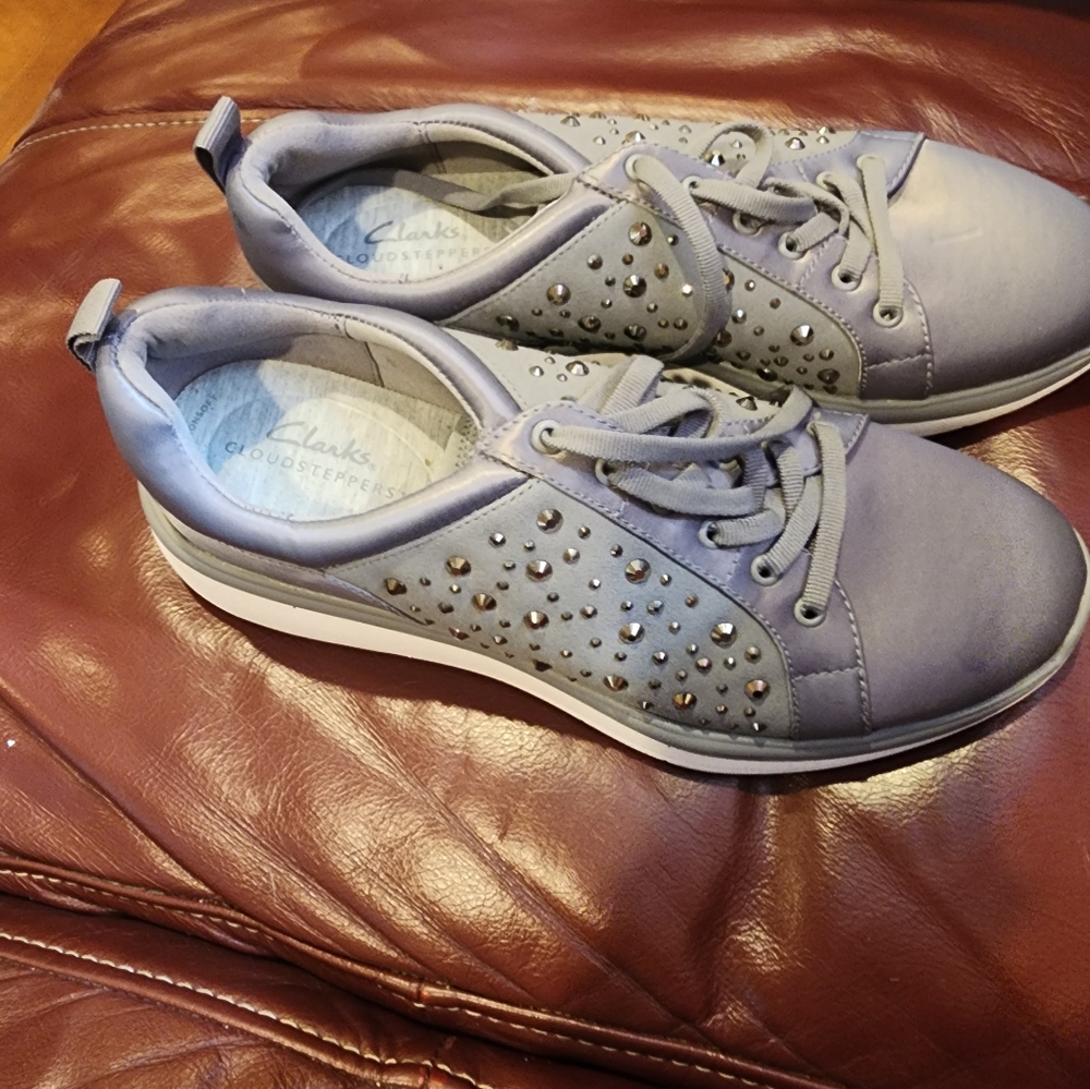 Clark's cloud sleeper size 8 - Picture 2 of 4